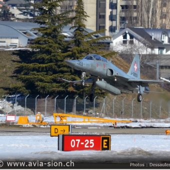CE F-5 Tiger 02.2015 (103)