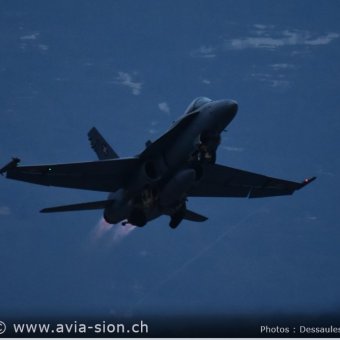CR Mars 2016 sur FA-18 & Tiger 540