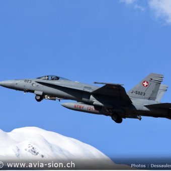 CR Mars 2016 sur FA-18 & Tiger 096
