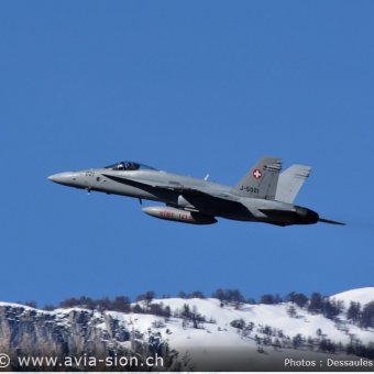 CR Mars 2016 sur FA-18 & Tiger 275