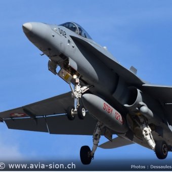 CR Mars 2016 sur FA-18 & Tiger 127