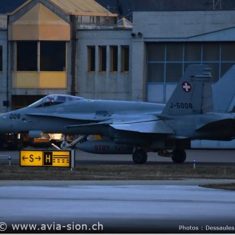 CR Mars 2016 sur FA-18 & Tiger 525
