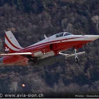 CR Mars 2016 sur FA-18 & Tiger 219
