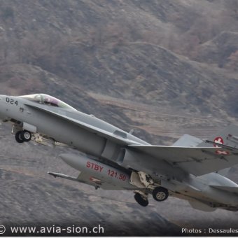 CR Mars 2016 sur FA-18 & Tiger 021