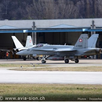 CR Mars 2016 sur FA-18 & Tiger 202