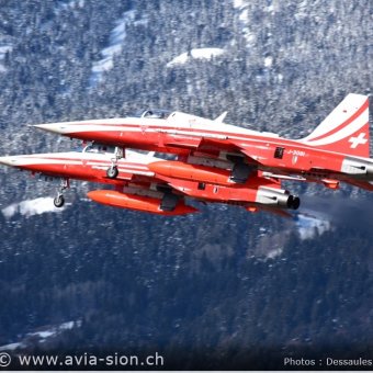 CR Mars 2016 sur FA-18 & Tiger 122