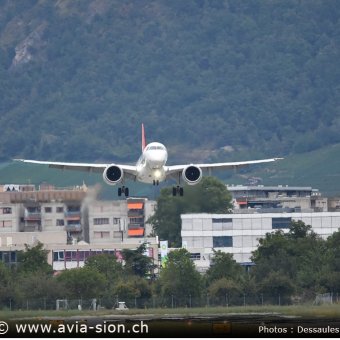 Embraer 2025 - 205