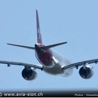 Embraer 2025 -  124