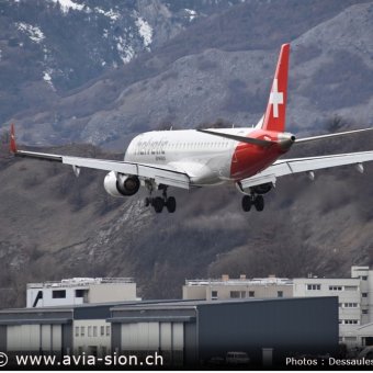 Embraer Helvetic airwais 2019 - 47
