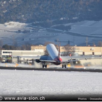 Embraer Helvetic airwais - 178