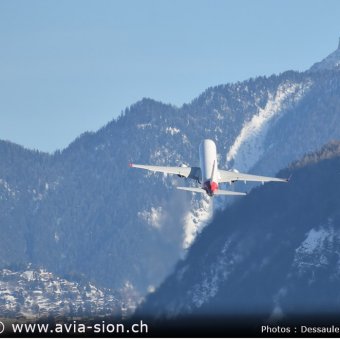 Embraer Helvetic airwais - 182
