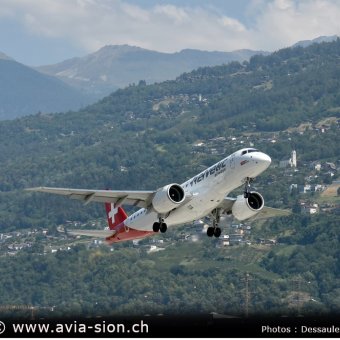 Embraer 2022 - 175