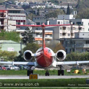 Fokker 100  Helvetic - 18