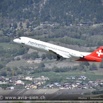 Fokker 100  Helvetic - 28