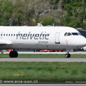 Fokker 100  Helvetic - 13