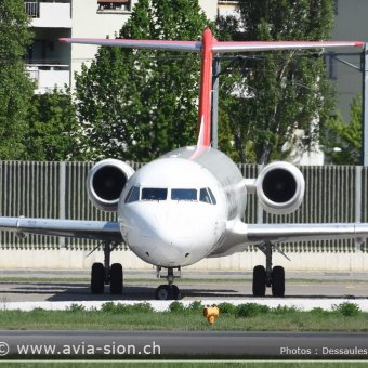Fokker 100  Helvetic - 23