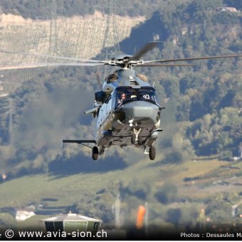 H175 _ EC75 - 09