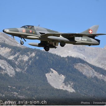 Hunter  0230