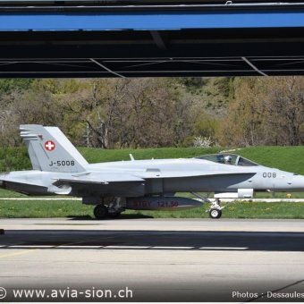 AIR FORCE 02447